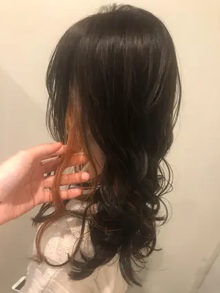 ロング カラー 森田 真由のヘアスタイル