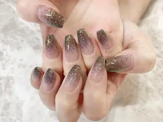 ネイル Elegantb eautyトウのネイルデザイン