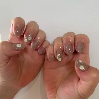 ネイル 佐藤 穂乃香のネイルデザイン