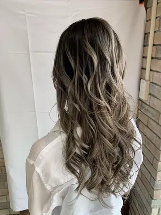 カラー ヘアアレンジ VIM hairおもろまち店のヘアスタイル