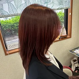 セミロング Fun hair make所属・三原 友美のヘアスタイル