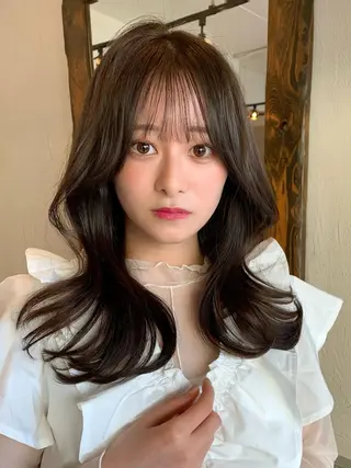 ミディアム カラー 透明感/オリーブ/ グレージュ/YUKAのヘアスタイル