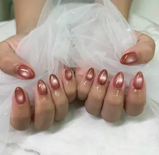 ネイル 秋元 琴音のネイルデザイン