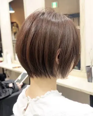 ショート 🌈透明感カラー 韓国 ミライ🇰🇷のヘアスタイル