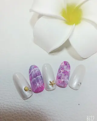 ネイル Bella  totalbeauty所属・Bella 齋藤理奈のネイルデザイン