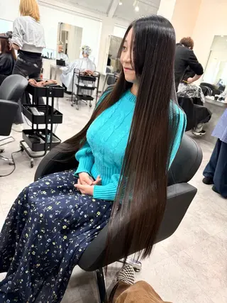 ロング 猿渡 竜司｜透明感 カラー×レイヤーのヘアスタイル