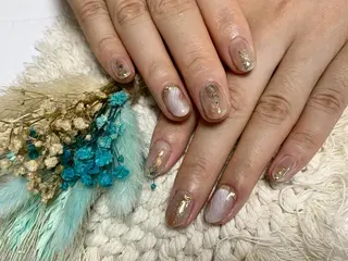 ショート カラー ネイル Lea NAILsalon所属・Le’a NailSalonのネイルデザイン