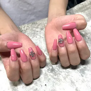 ネイル IROHA NAIL 横山佳那のネイルデザイン
