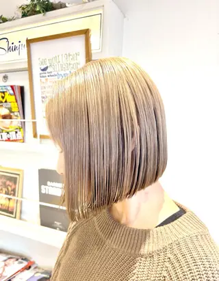 ショート カラー 新宿 新井彩斗のヘアスタイル