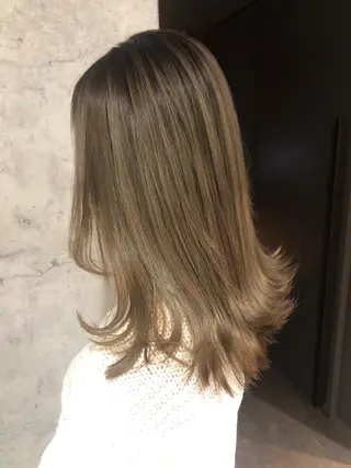 セミロング 髪質改善 MAKIのヘアスタイル