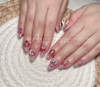 ネイル M🌷nail 長さだし専門店のネイルデザイン