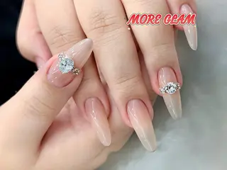 ネイル MoreGlam ネイルのネイルデザイン