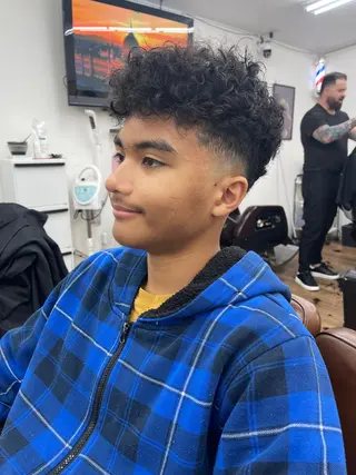 メンズ KITTO KATSU所属・女性理容師 黒岩　さちのヘアスタイル