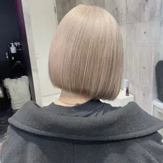 ミディアム カラー ブリーチ特化/レイヤ ーカット🥀マサルのヘアスタイル