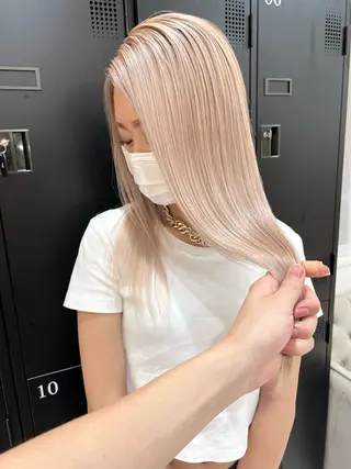 ロング ✨ハイトーン/シール エクステ✨♠優羽のヘアスタイル