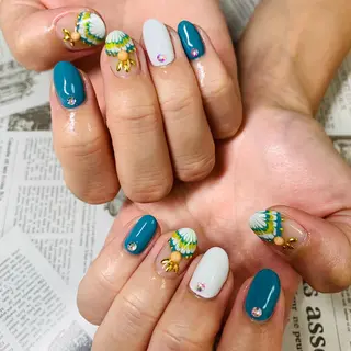 ネイル 大崎 奈々のネイルデザイン