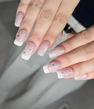 ネイル ネイリスト ハンのネイルデザイン