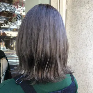 ミディアム カラー CoCooN minamiのヘアスタイル