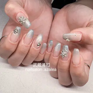 ネイル R inのネイルデザイン