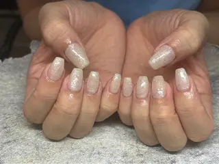 ネイル morelia nailsalon 京橋店所属・ri naのネイルデザイン