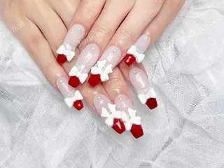 ネイル Kurieitibu 🍬Byu~tīのネイルデザイン