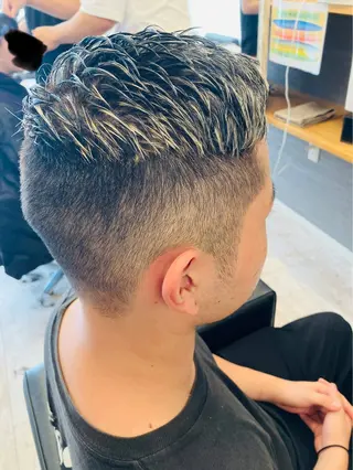 カラー メンズ メンズ特化/パーマ/ フェードWATARUのヘアスタイル