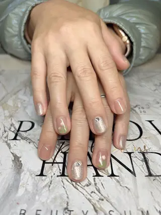 ネイル レアリティー所属・レアリティ ハヤシのネイルデザイン