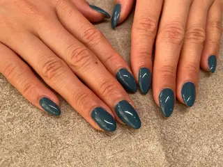 ネイル Roi〈ロワ〉 Minakoのネイルデザイン