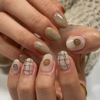 ネイル Manon Yuiのマツエク・マツパデザイン