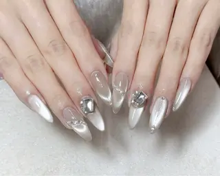 ネイル MOMO CHIのネイルデザイン