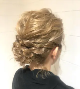 ヘアアレンジ まつげ兼任しもさこ 🌟レイヤー得意のヘアスタイル