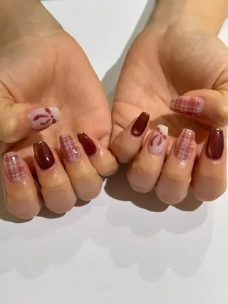 ネイル REINA .のネイルデザイン