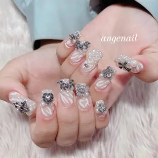 ネイル オーナーネイリスト MAKIのネイルデザイン