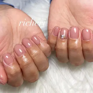 ミディアム ネイル richeri beautyのネイルデザイン