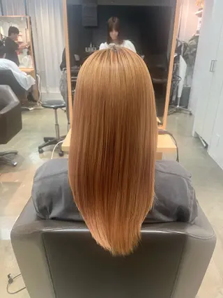 ロング EVOKE TOKYO所属・EVOKE みなもこのヘアスタイル