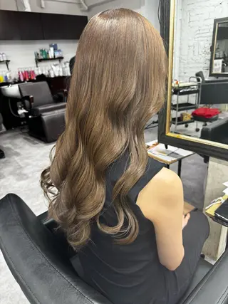 ロング カラー 東藤 悠真のヘアスタイル