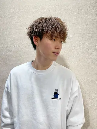 ショート パーマ メンズ grAt所属・森 真伊希のヘアスタイル