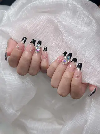 ネイル Lee Nailsのネイルデザイン
