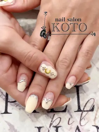 ネイル Risa ネイルサロンKOTOのネイルデザイン