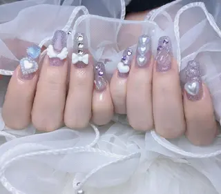 ネイル Shis_🦄shi 韓国風キラキラネイルのネイルデザイン