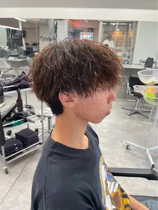 パーマ メンズ メンズ特化✨️ 韓国風パーマ🔥一八のヘアスタイル