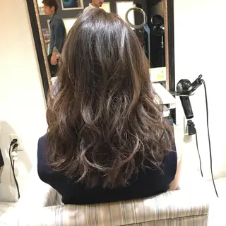 セミロング カラー Dolce　梅田所属・城領 直輝のヘアスタイル