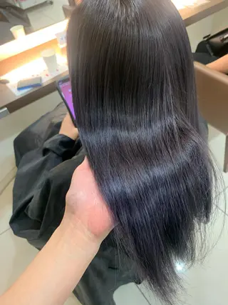 セミロング カラー ママ美容師まつげ 🤍まき🤍のマツエク・マツパデザイン