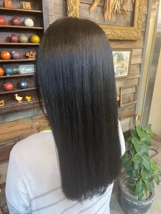 カラー 飯田 ほのかのヘアスタイル