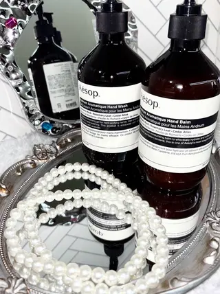 ネイル 🎀Luvia ワンホンネイル💫のネイルデザイン