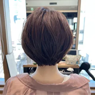 ショート カラー 💍新宿ショート 💍岩田莉奈のヘアスタイル