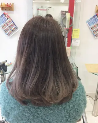 ミディアム カラー 得能 雅人のヘアスタイル