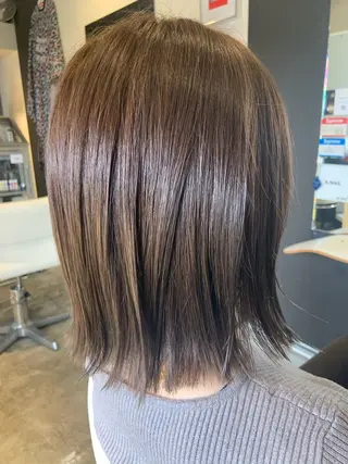 ミディアム カラー 原谷 一成のヘアスタイル