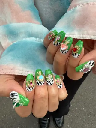 ネイル MH_ Nailのネイルデザイン