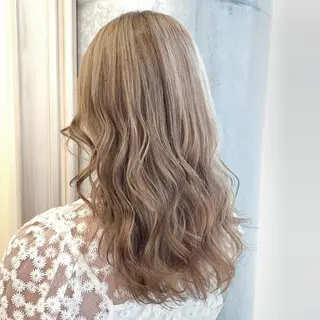 セミロング サソウ ユリエ🥥のヘアスタイル